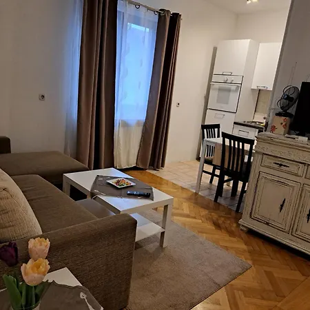 Apartman Zuki Zagreb Exterior photo
